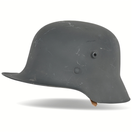 German WWI M16 Helmet