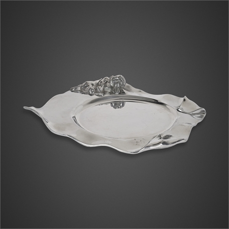 Hacienda Real Figural Cherub Aluminum Serving Tray, Scalloped Free-Form Rim