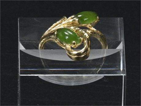 Vintage 14k Jade Ladies Ring